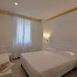 Guest house Casa Blanca 4*