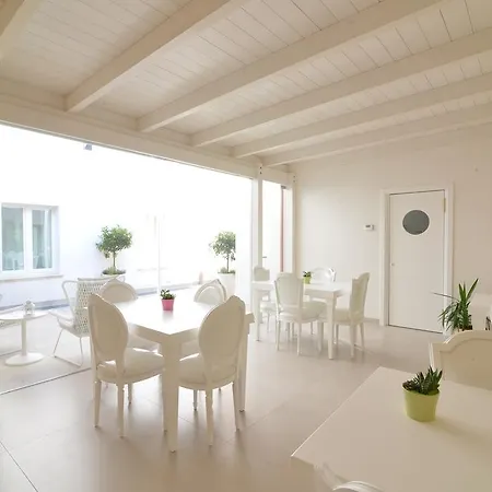 Casa Blanca 4* Matera